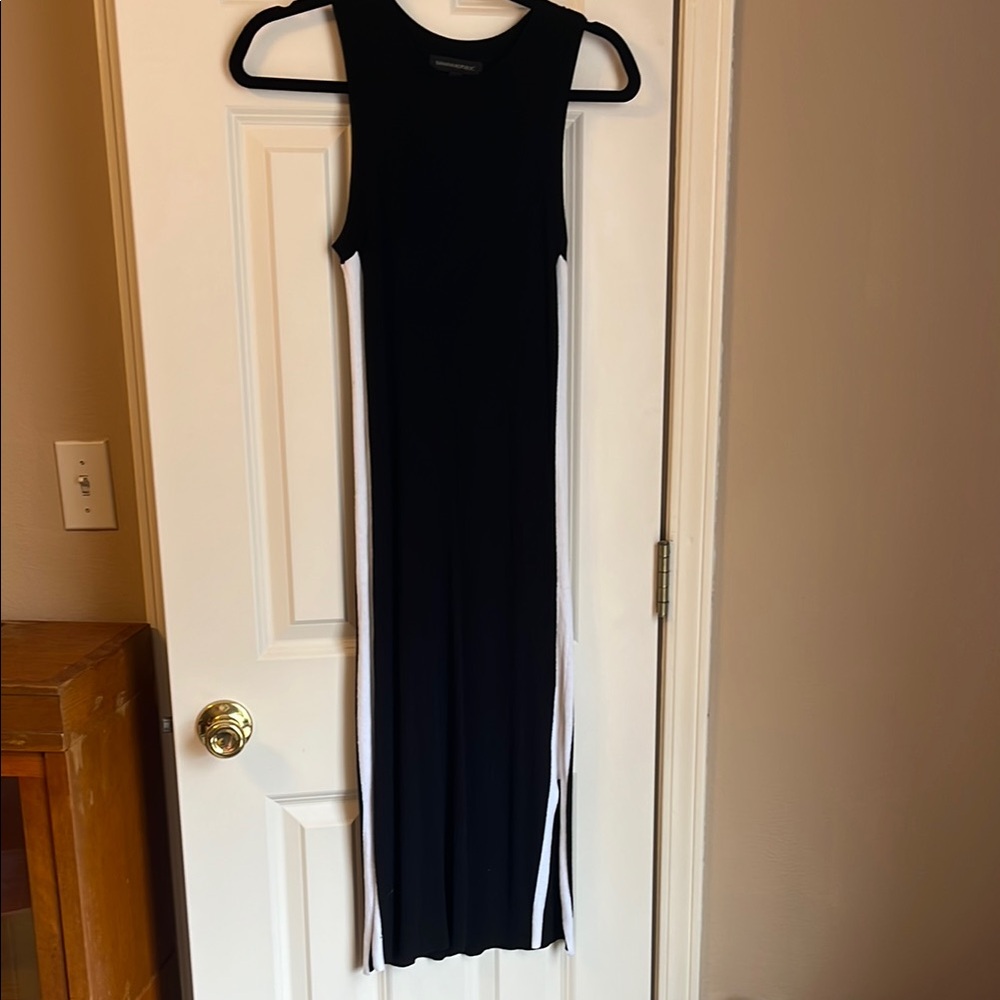 Banana Republic Black and White Midi Dress